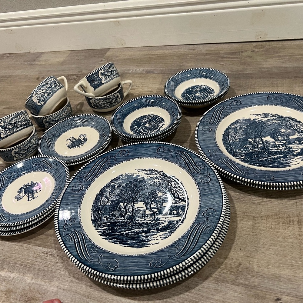 Vintage Cottagecore Currier and Ives Dinnerware complete set. Perfect condition!